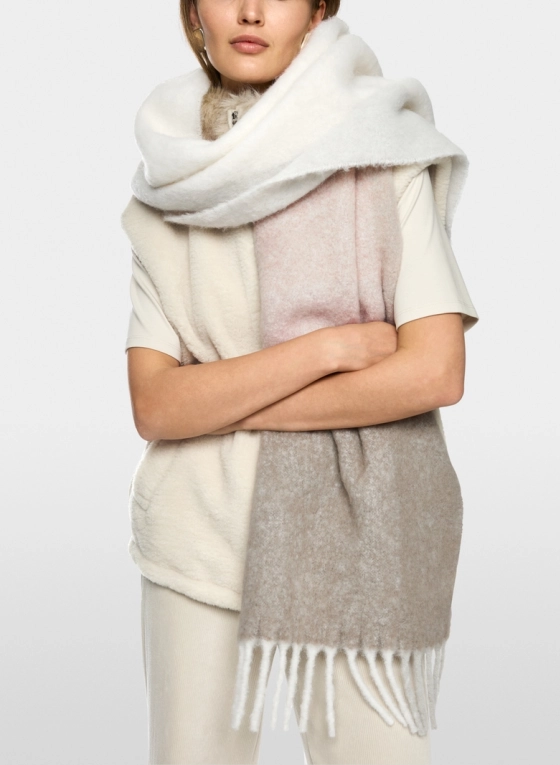 158067_20250912172743-3534054-